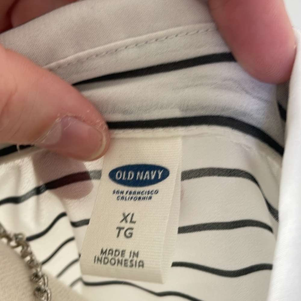 Old Navy Striped Blouse - Picture 5 of 8